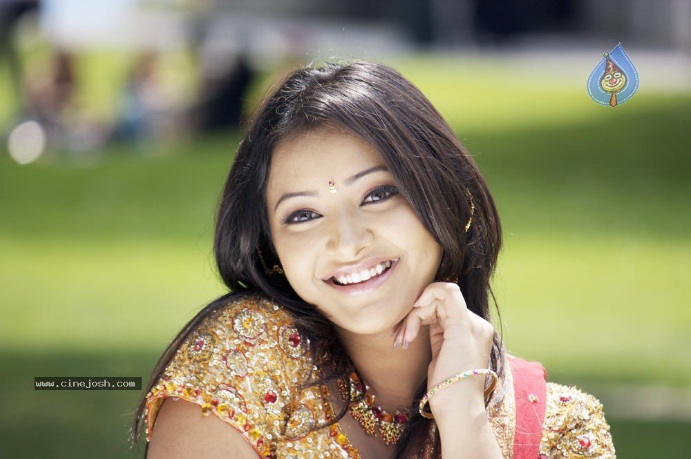 Kasko Movie - Vaibhav,Swetha Basu Stills - 27 / 59 photos