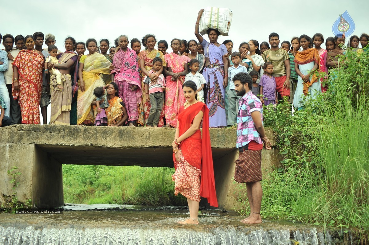 Kavvintha Movie Stills - 98 / 105 photos