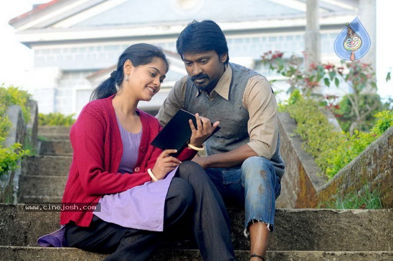 Kazhugu Tamil Movie Stills - 5 / 27 photos