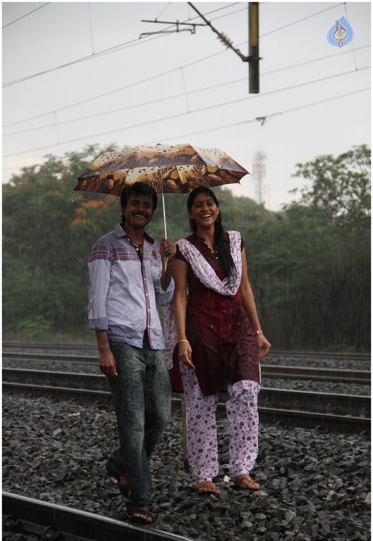 Kedi Billa Killadi Ranga Movie Photos - 8 / 24 photos