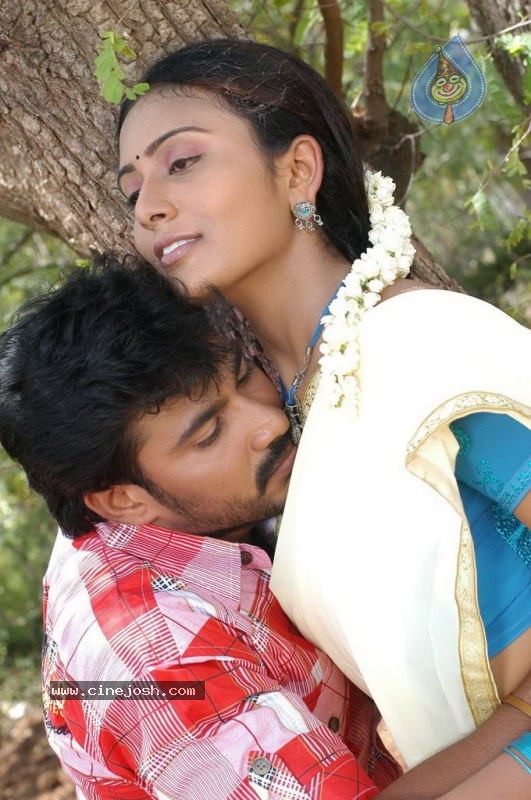 Keezha Theru Kicha Tamil Movie Stills - 29 / 36 photos
