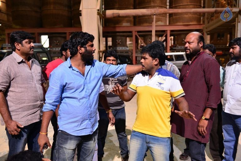 Ketugadu Movie New Photos - 27 / 42 photos