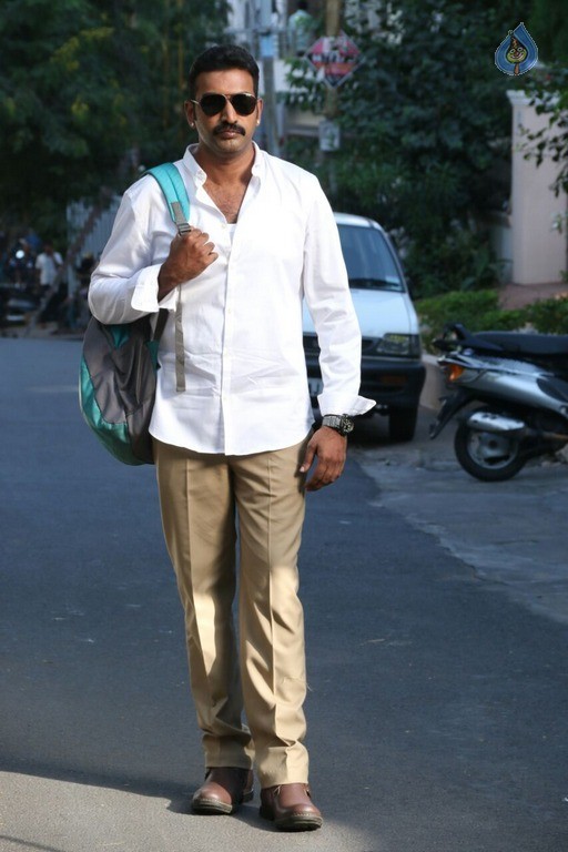 Khayyum Bhai Movie Photos - 5 / 5 photos