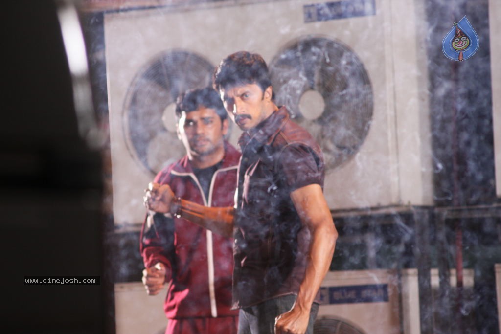 Kicha Movie New Stills - 59 / 63 photos