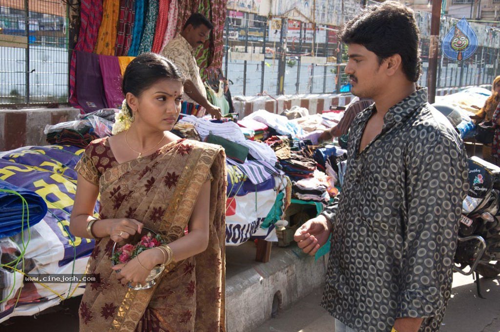 Kolagalam Tamil Movie New Stills - 26 / 37 photos