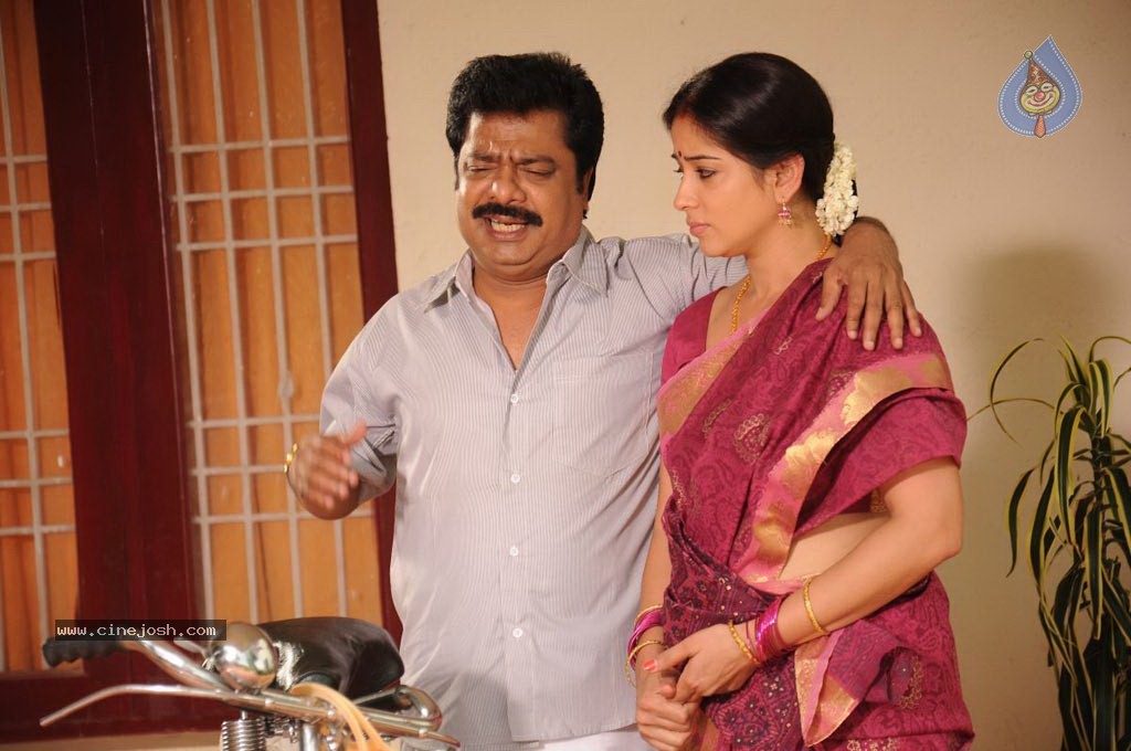 Kolagalam Tamil Movie New Stills - 28 / 37 photos