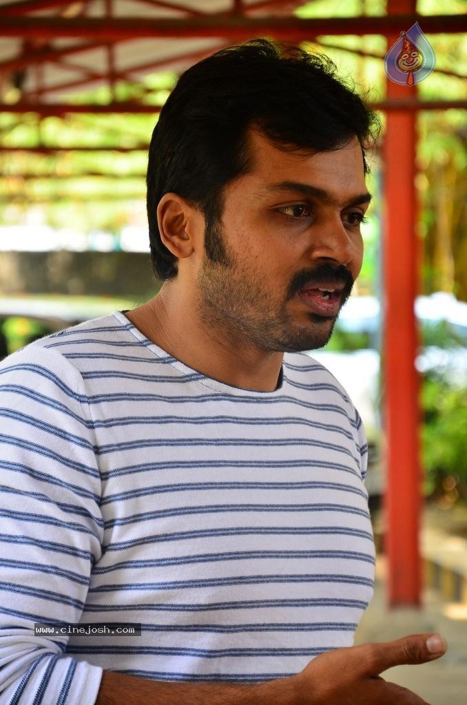 Karthi's Komban Tamil Movie Photos - 18 / 20 photos