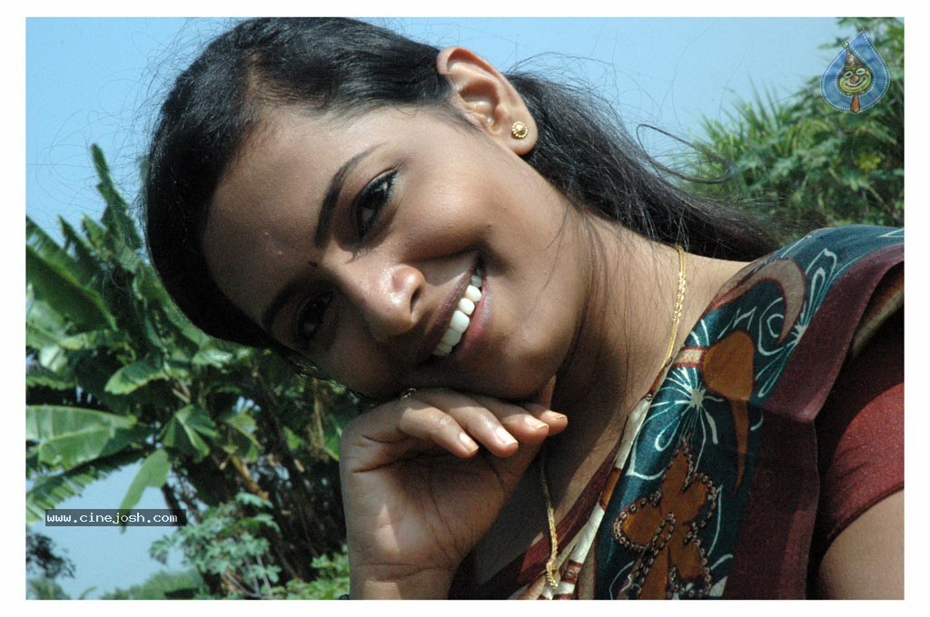 Korathandavam Tamil Movie Stills - 11 / 69 photos