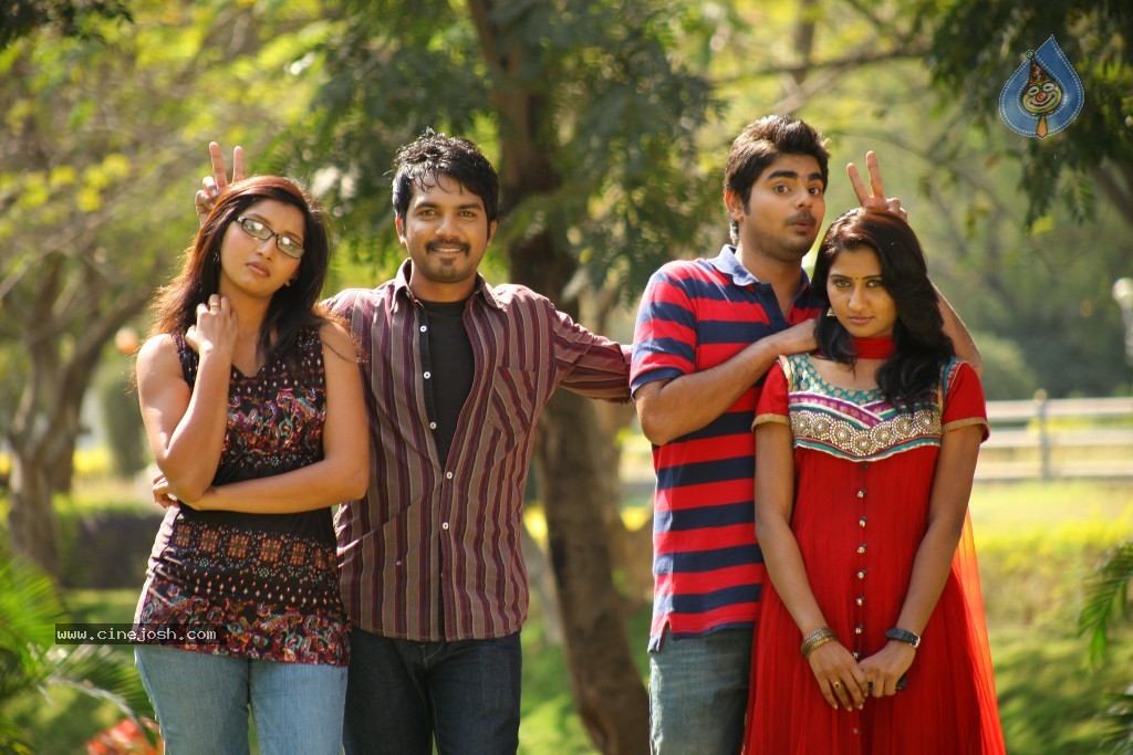 Kothoka Vintha Movie Stills - 18 / 51 photos