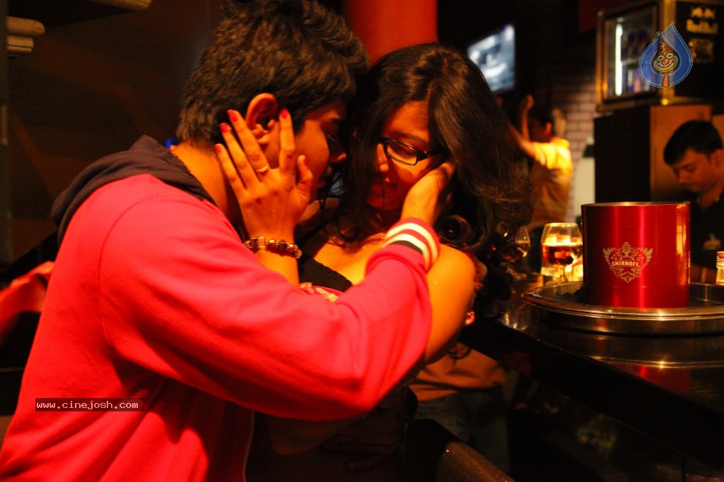 Kothoka Vintha Movie Stills - 25 / 51 photos