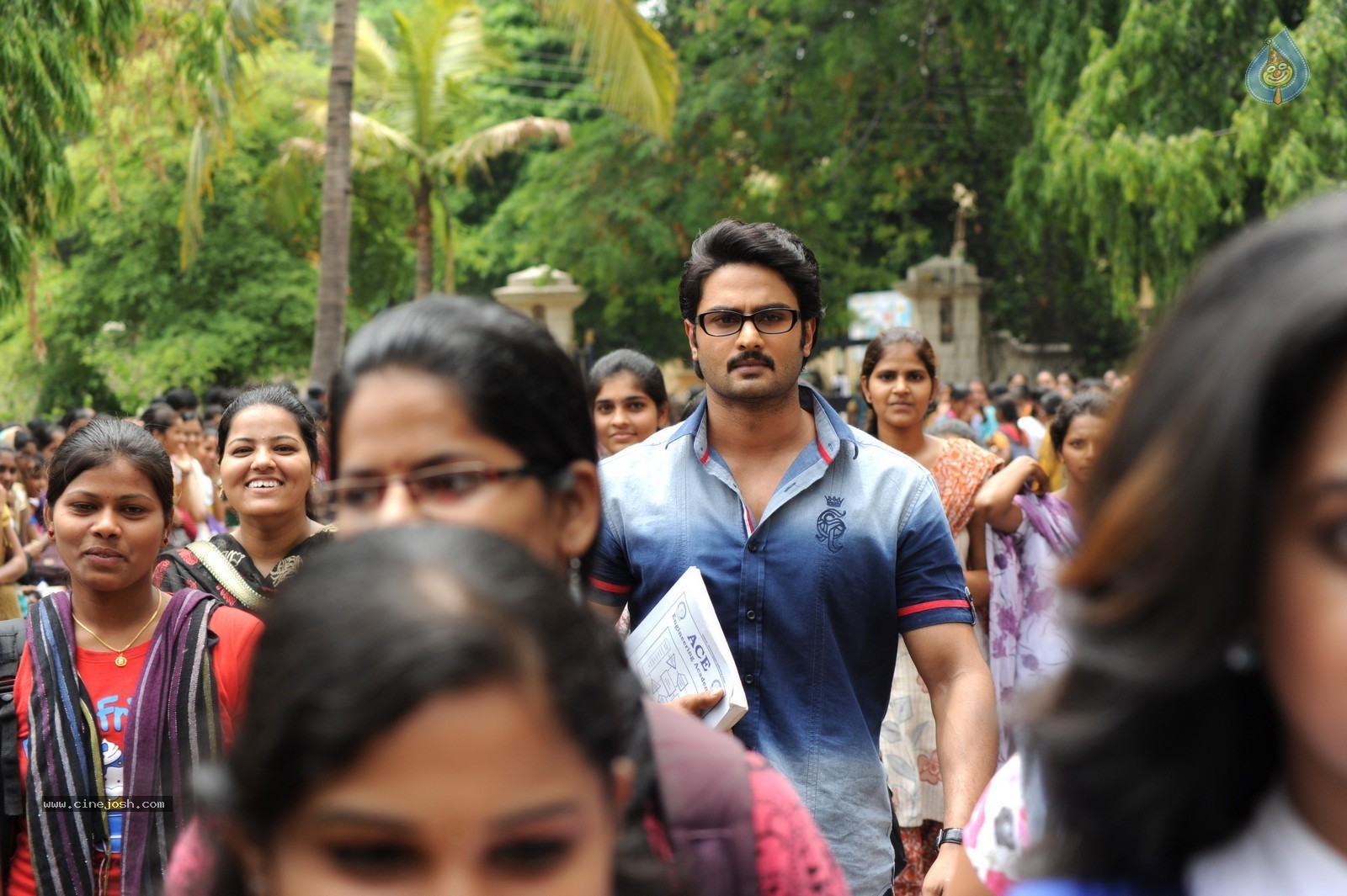 Krishnamma Kalipindhi Iddharini New Photos - 2 / 7 photos