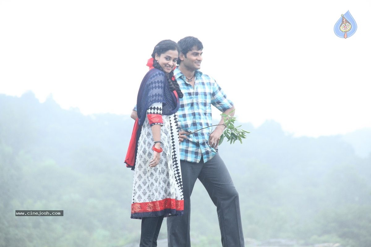 Krishnamma Kalipindi Iddarini Movie Stills - 2 / 30 photos