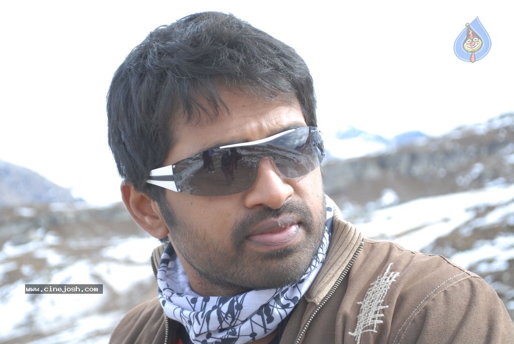 Kulumanali Movie Latest Stills - 5 / 83 photos