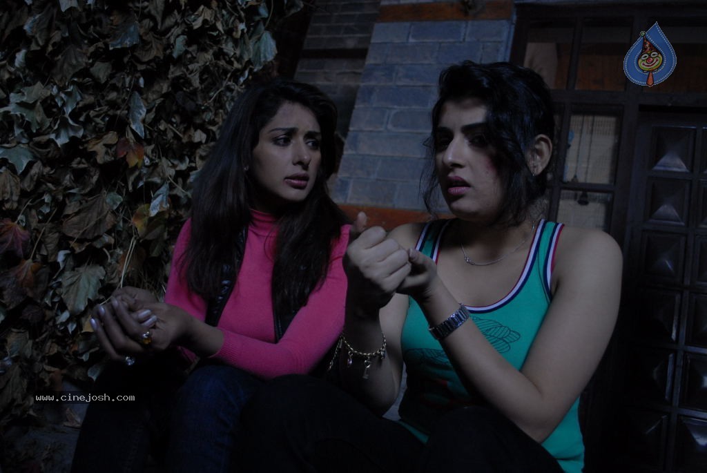 Kulumanali Movie Latest Stills - 10 / 83 photos