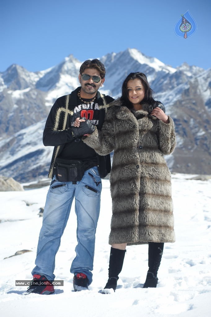 Kulumanali Movie Latest Stills - 78 / 83 photos