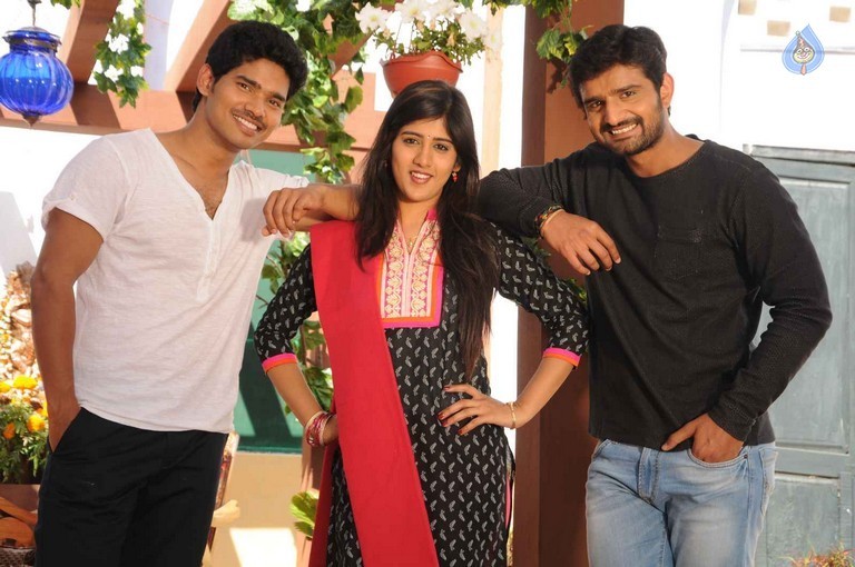 Kundanapu Bomma Film Photos - 24 / 35 photos