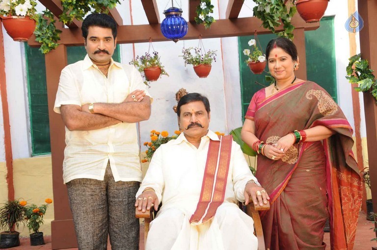 Kundanapu Bomma Film Photos - 35 / 35 photos