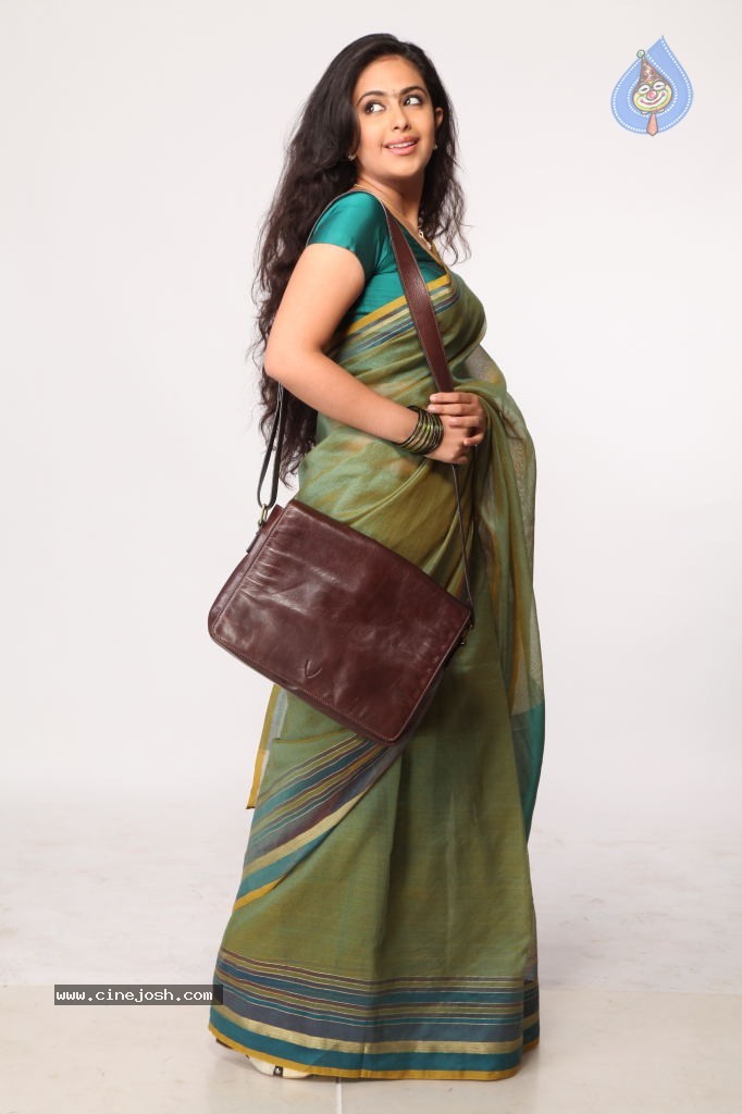 Lakshmi Raave Maa Intiki Movie Stills and Walls - 24 / 27 photos