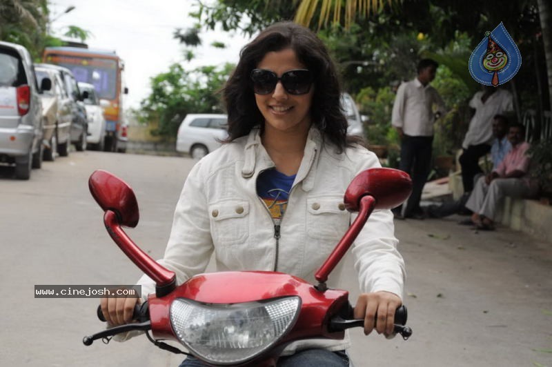 LBW Movie Working Stills - 38 / 46 photos