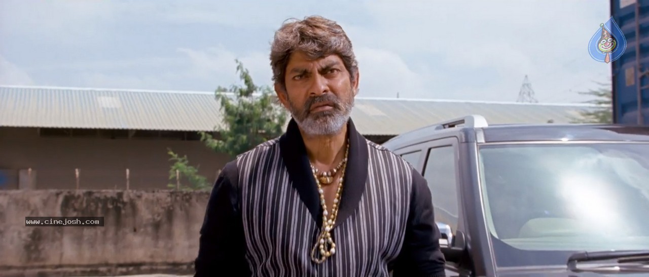 Legend Movie Latest Stills - 7 / 56 photos