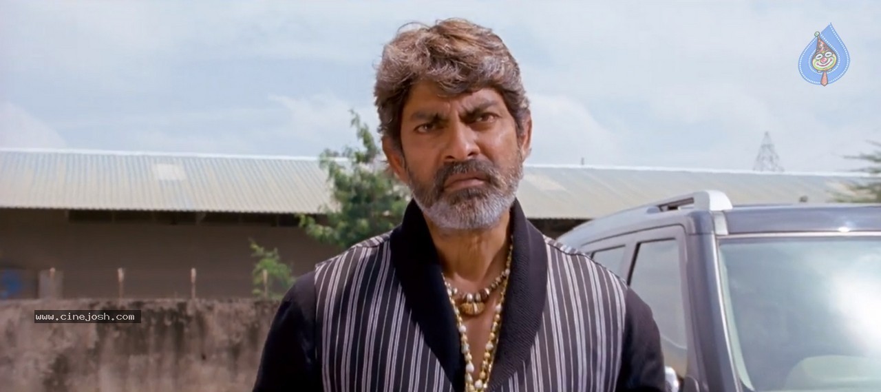 Legend Movie Latest Stills - 50 / 56 photos