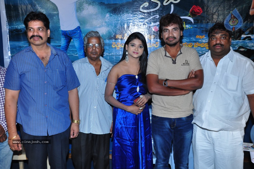 Life Movie Stills n Walls - 96 / 110 photos