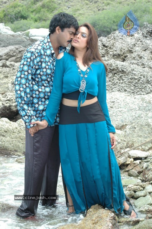 Lokame Kothaga Movie Stills - 25 / 38 photos