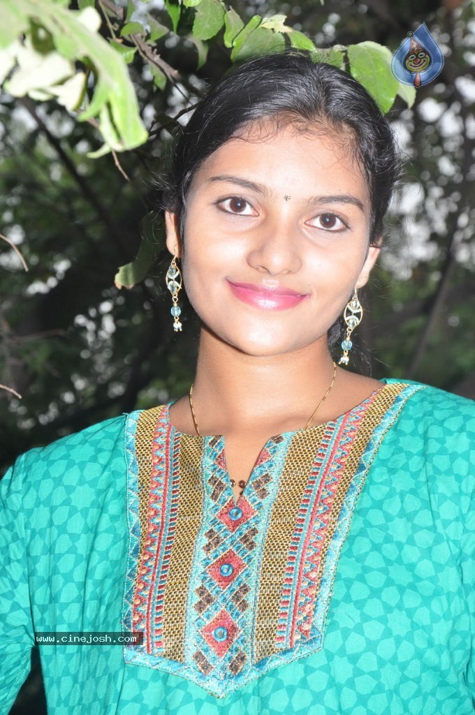 Lollu Dada Parak Parak Tamil Movie Stills - 28 / 68 photos