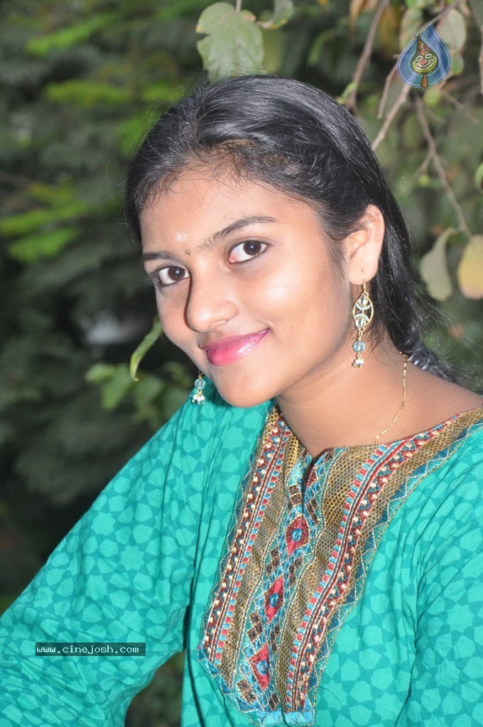 Lollu Dada Parak Parak Tamil Movie Stills - 29 / 68 photos