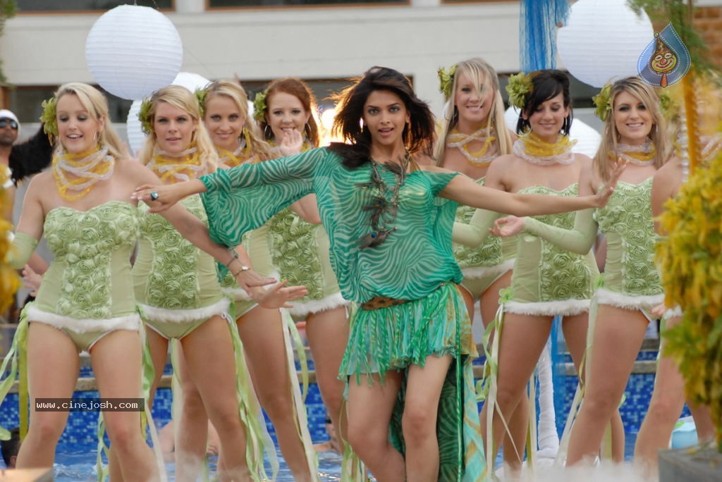 Love 4 Ever Movie Stills - 22 / 40 photos