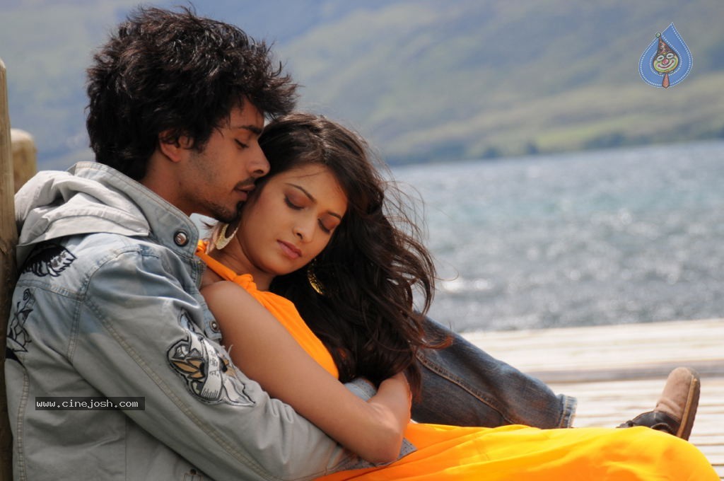 Love 4 Ever Movie Stills - 36 / 40 photos
