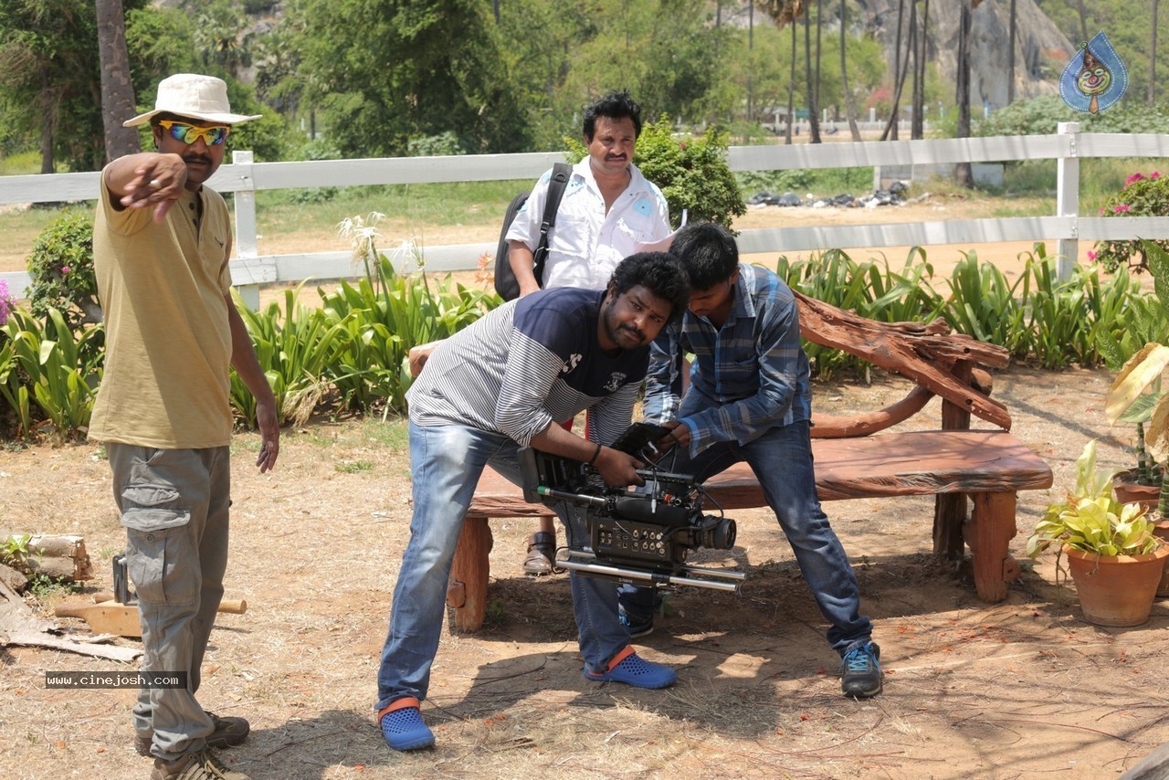 Love Boom Movie Stills - 12 / 70 photos