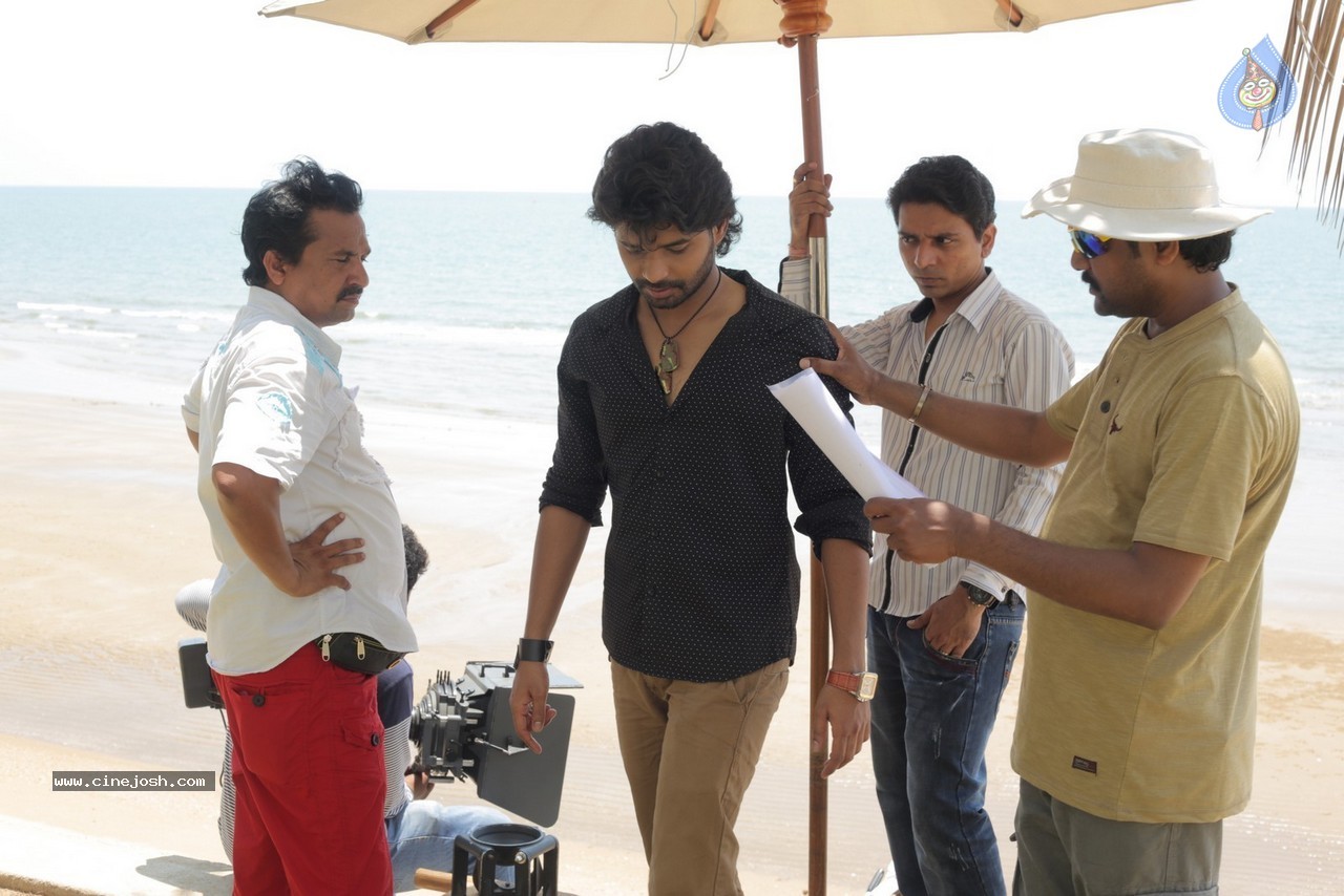 Love Boom Movie Stills - 17 / 70 photos