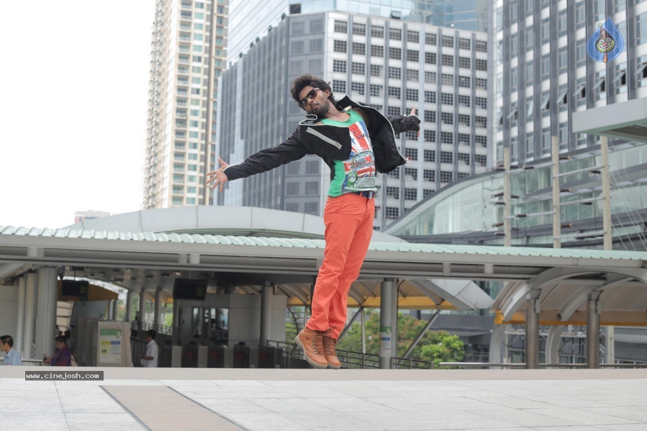 Love Boom Movie Stills - 57 / 70 photos