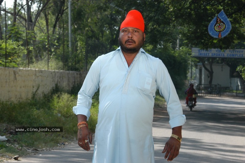 Love Chesthe Movie New Stills - 61 / 111 photos