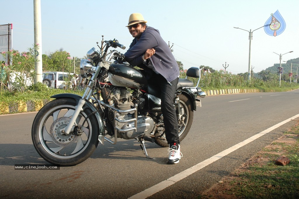 Love dot Com Movie New Gallery - 35 / 116 photos