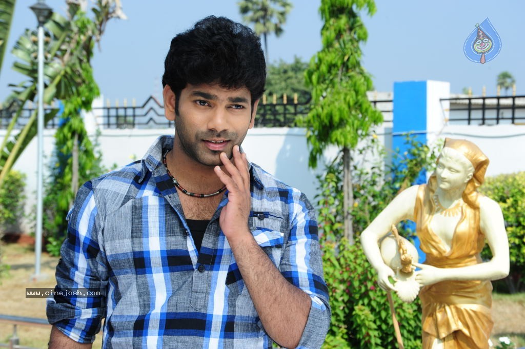 Love Idiots Movie Latest Stills - 29 / 89 photos