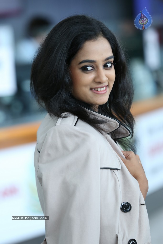 Love in London Movie Stills - 3 / 14 photos