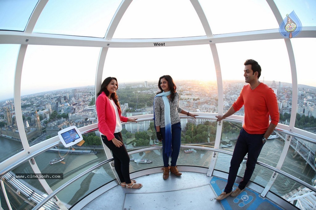 Love in London Movie Stills - 5 / 14 photos