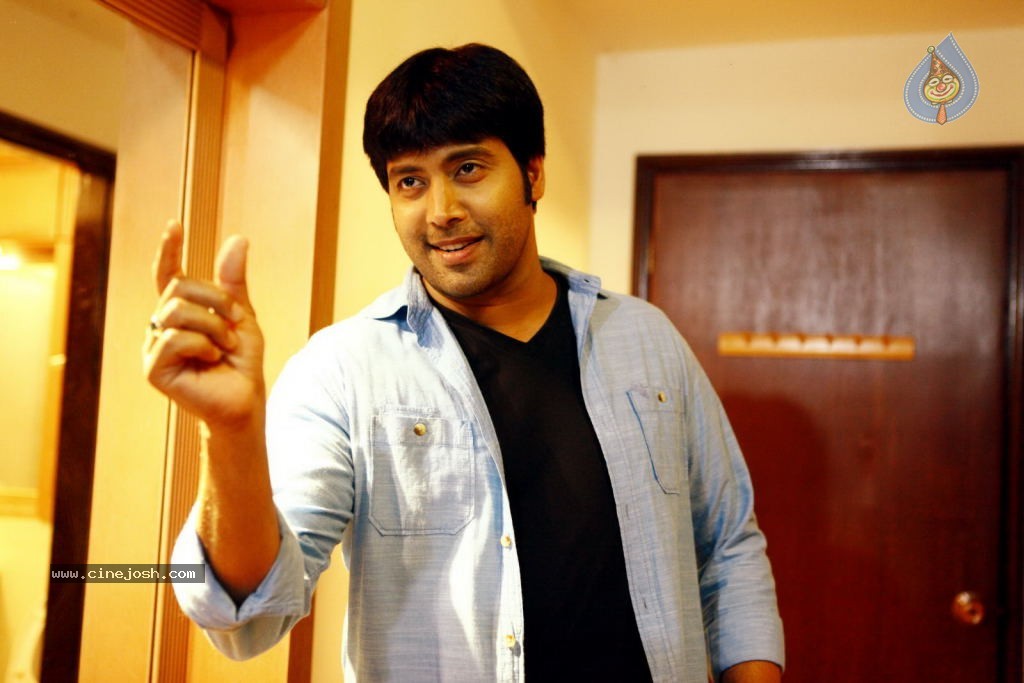 Love in Malaysia Movie New Stills - 20 / 48 photos