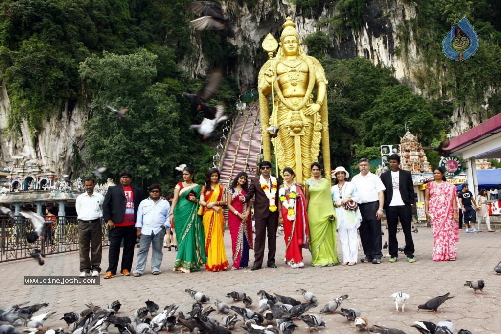 Love in Malaysia Movie New Stills - 24 / 48 photos