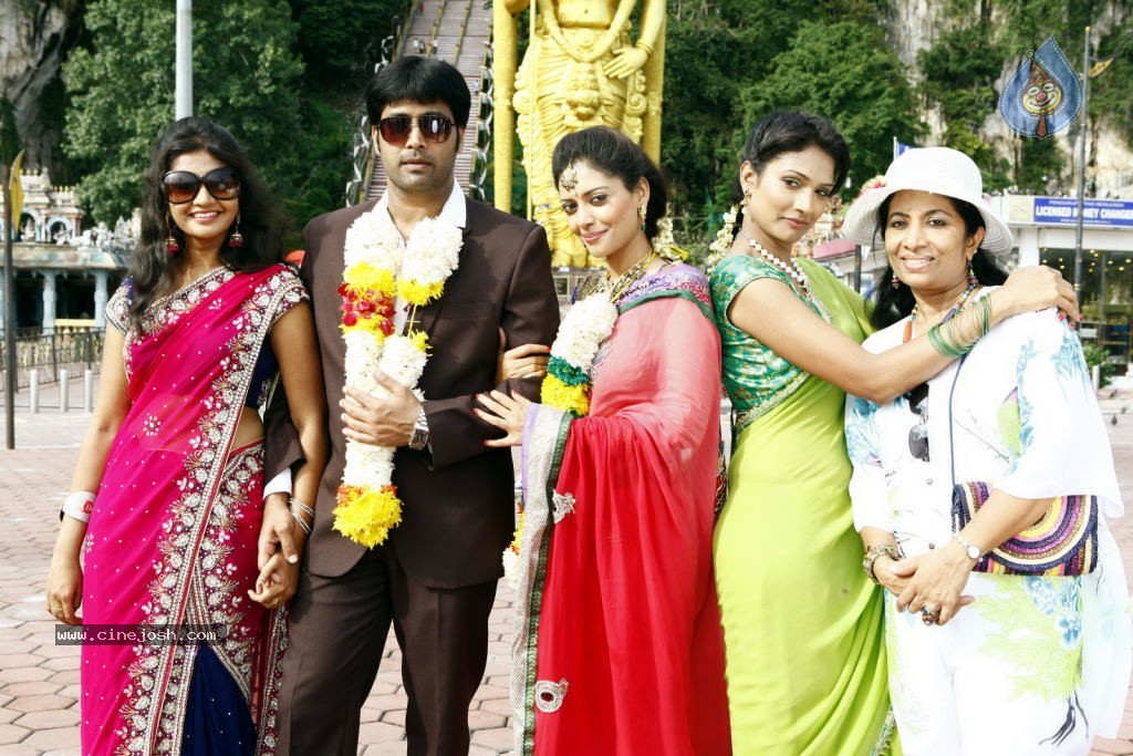 Love in Malaysia Movie New Stills - 38 / 48 photos