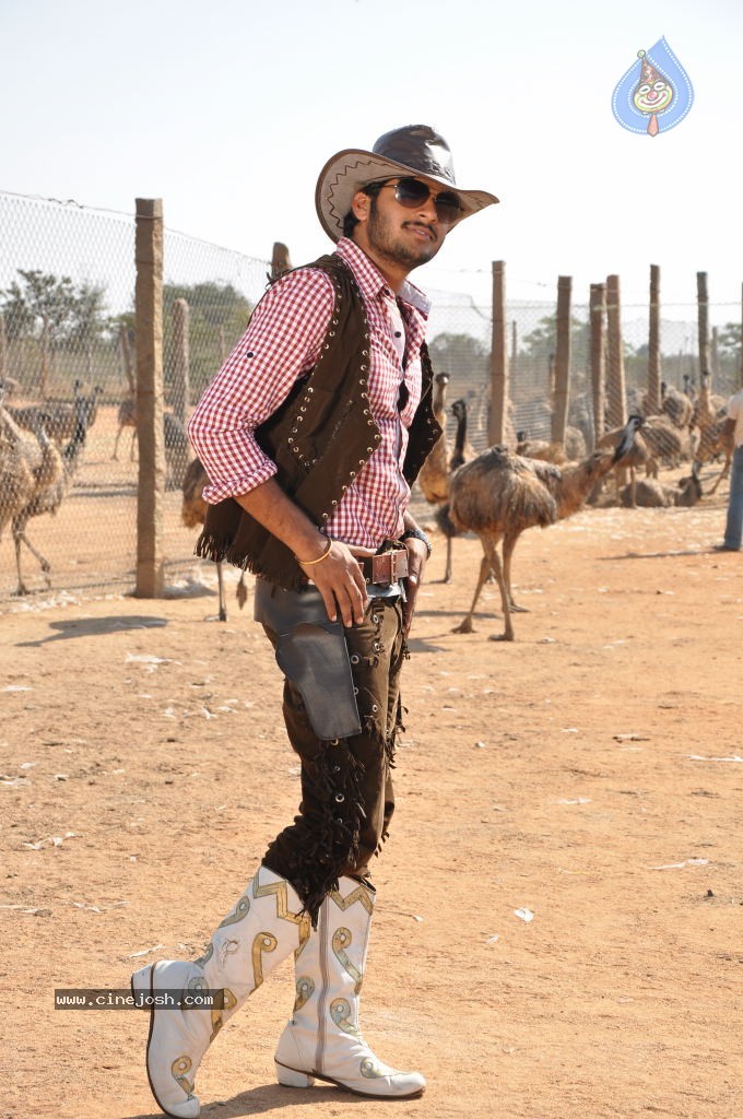 Love Life Movie Stills - 32 / 63 photos