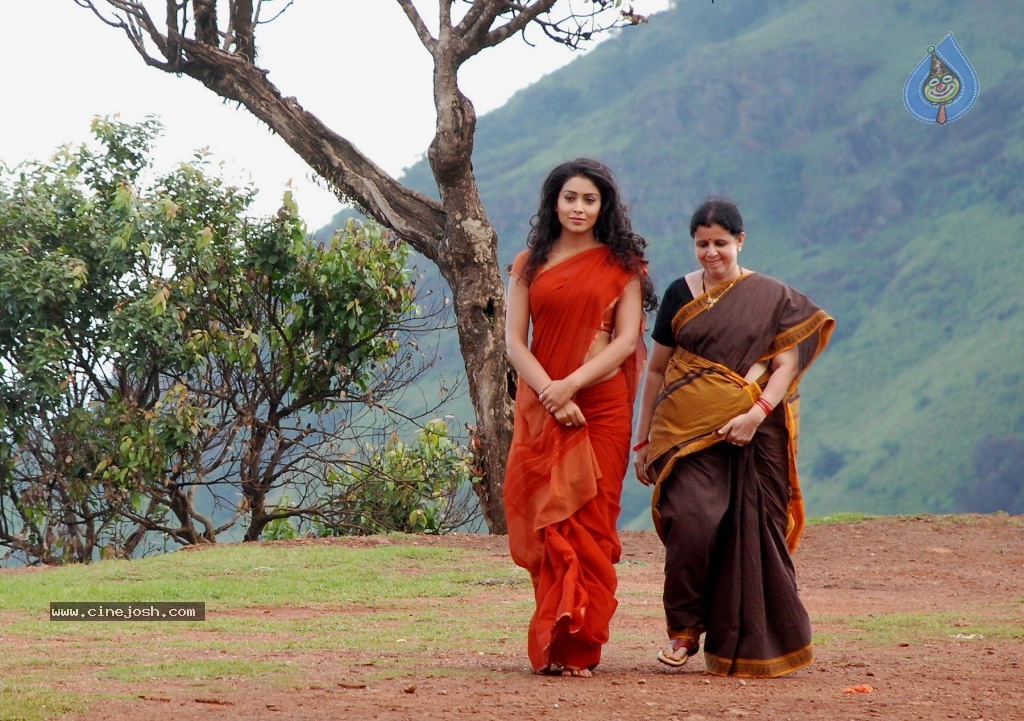 Love to Love Movie Latest Stills - 22 / 31 photos