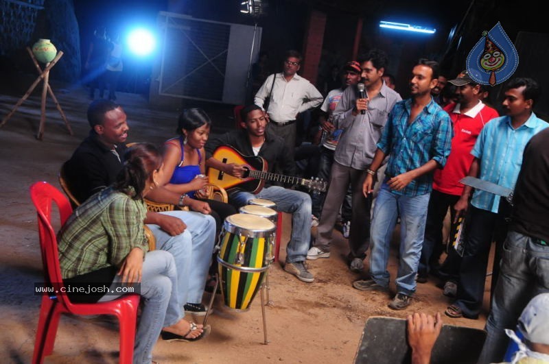 Maa Abbai Engineering Student Movie Stills - 33 / 34 photos