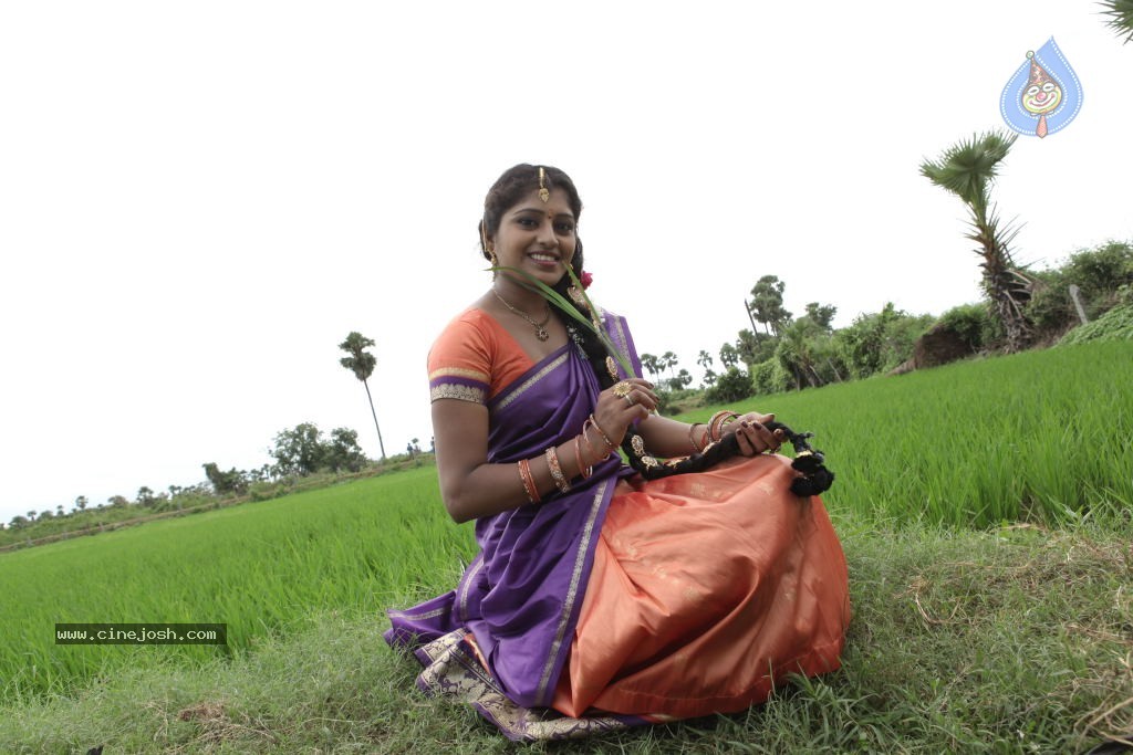 Maa Palle Repallantaa Movie Stills - 5 / 42 photos