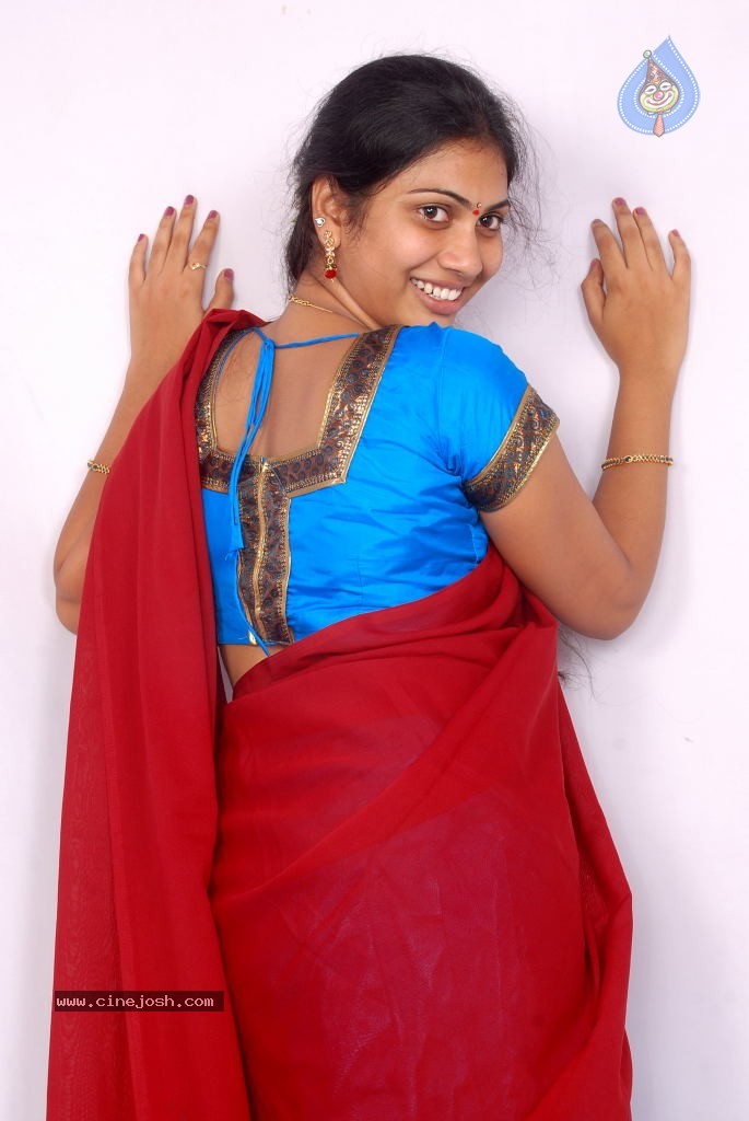 Maa Voollo Osari Em Jarigindante Movie Stills - 8 / 46 photos