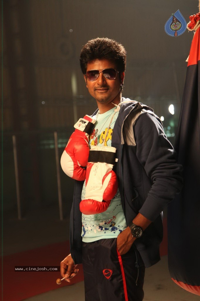 Maan Karate Tamil Movie Stills - 22 / 91 photos