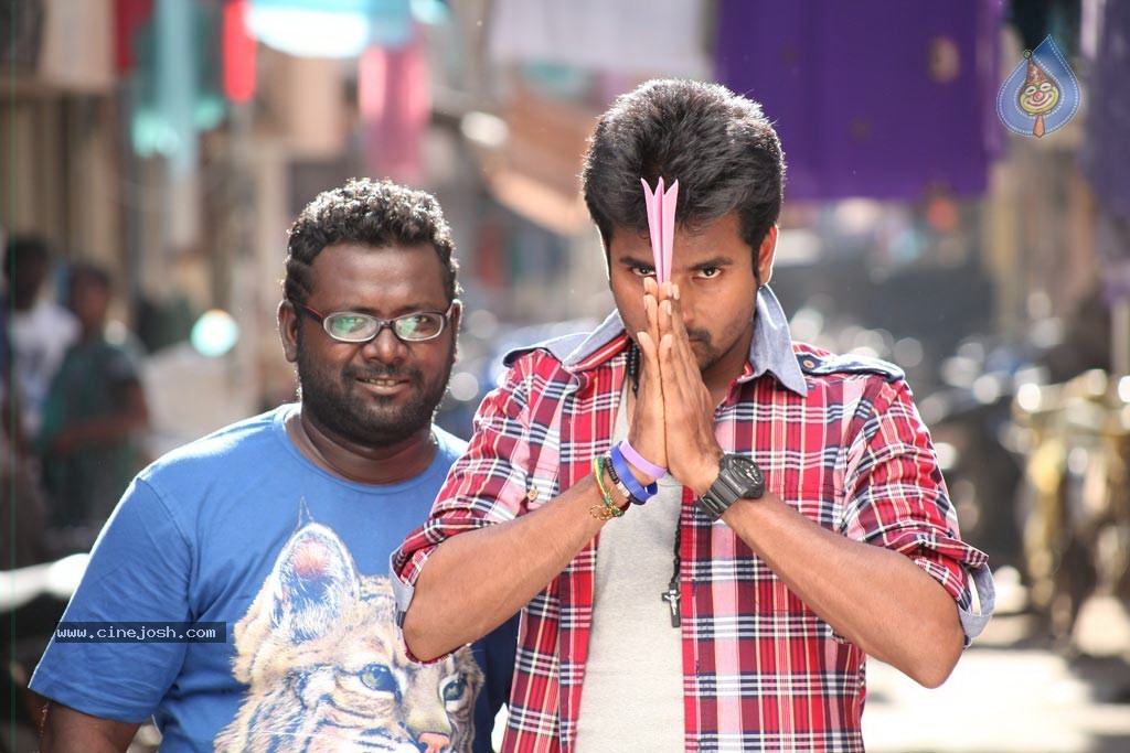 Maan Karate Tamil Movie Stills - 26 / 91 photos
