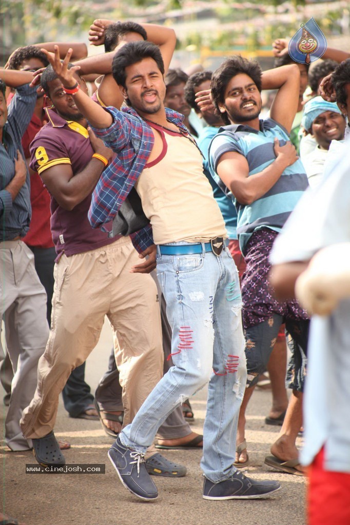 Maan Karate Tamil Movie Stills - 42 / 91 photos